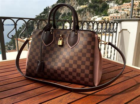 fake handtassen louis vuitton|louis vuitton false product id.